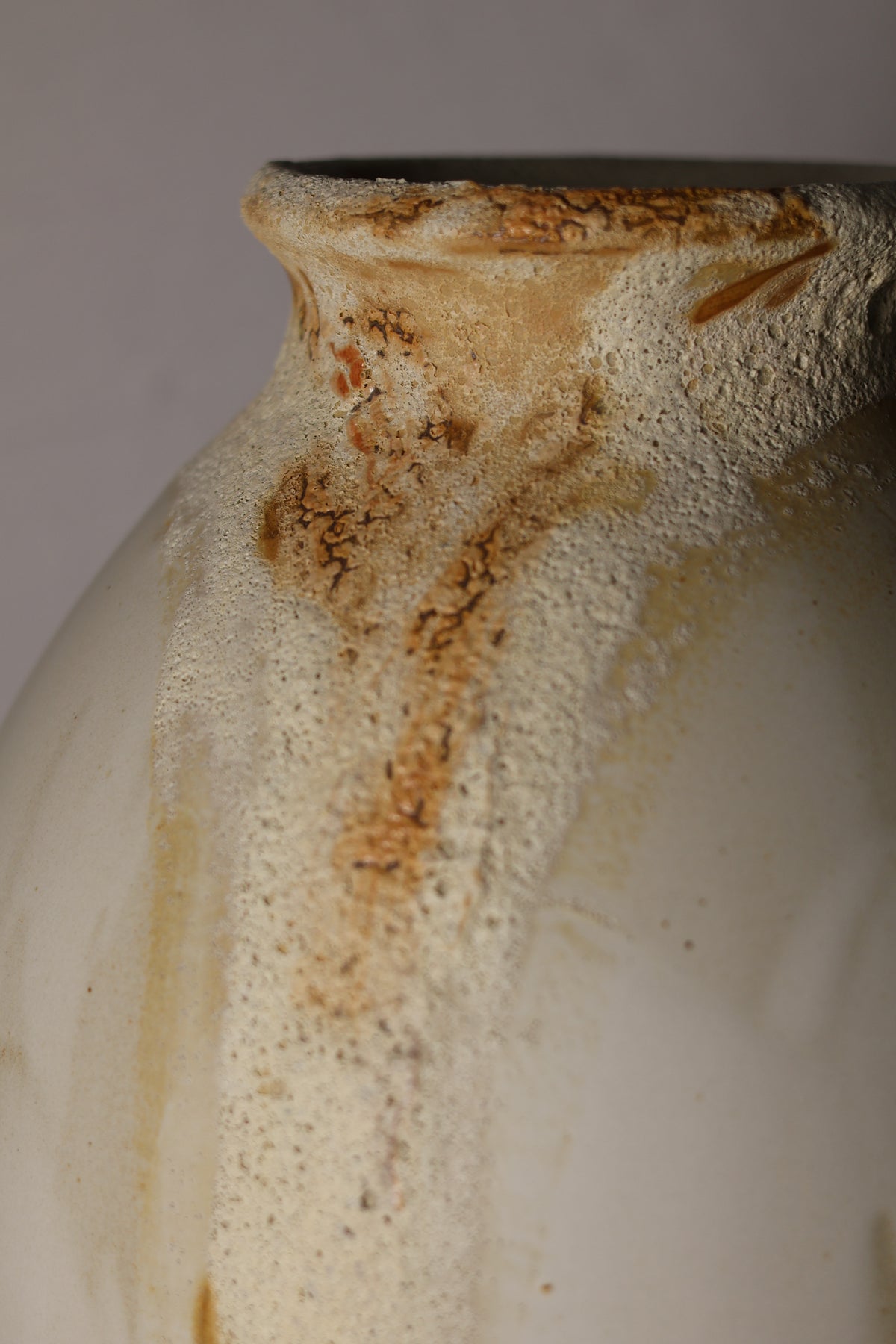 Artifact Vase 5