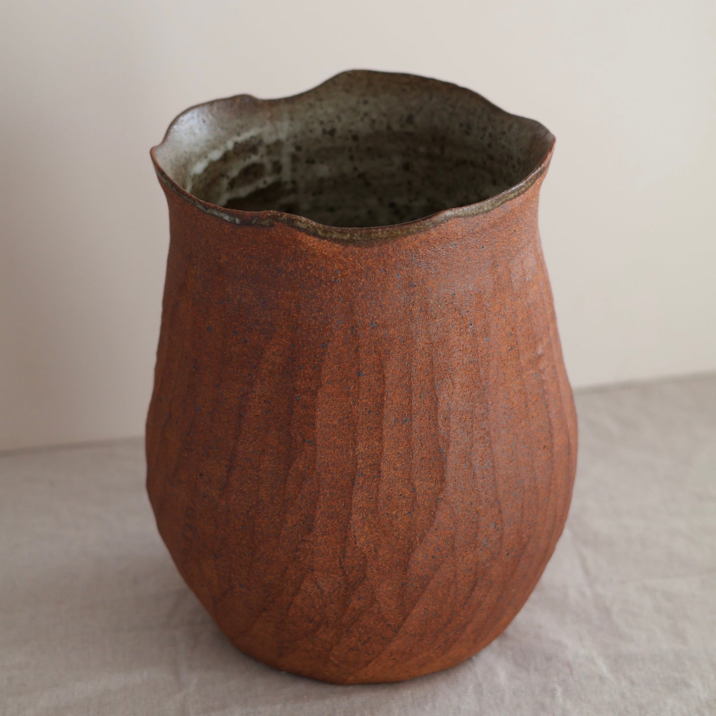 Red Rock Vase 1
