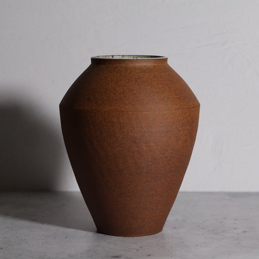 Red Rock Vase 1