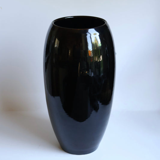 CA Vase 7