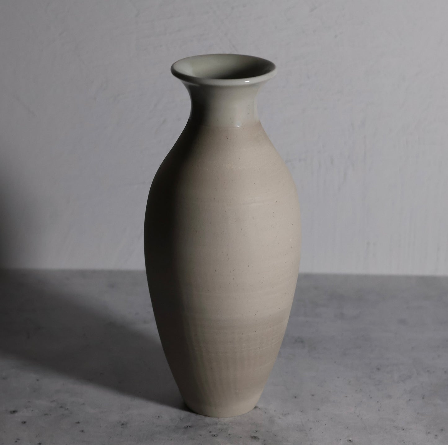 CA Vase 2