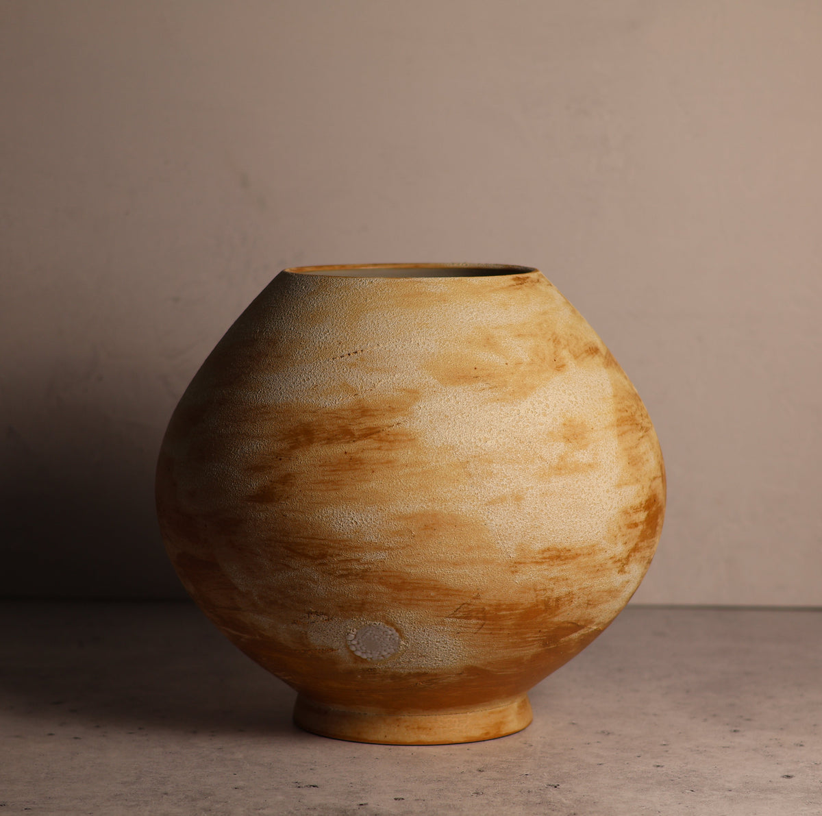Artifact Vase 3