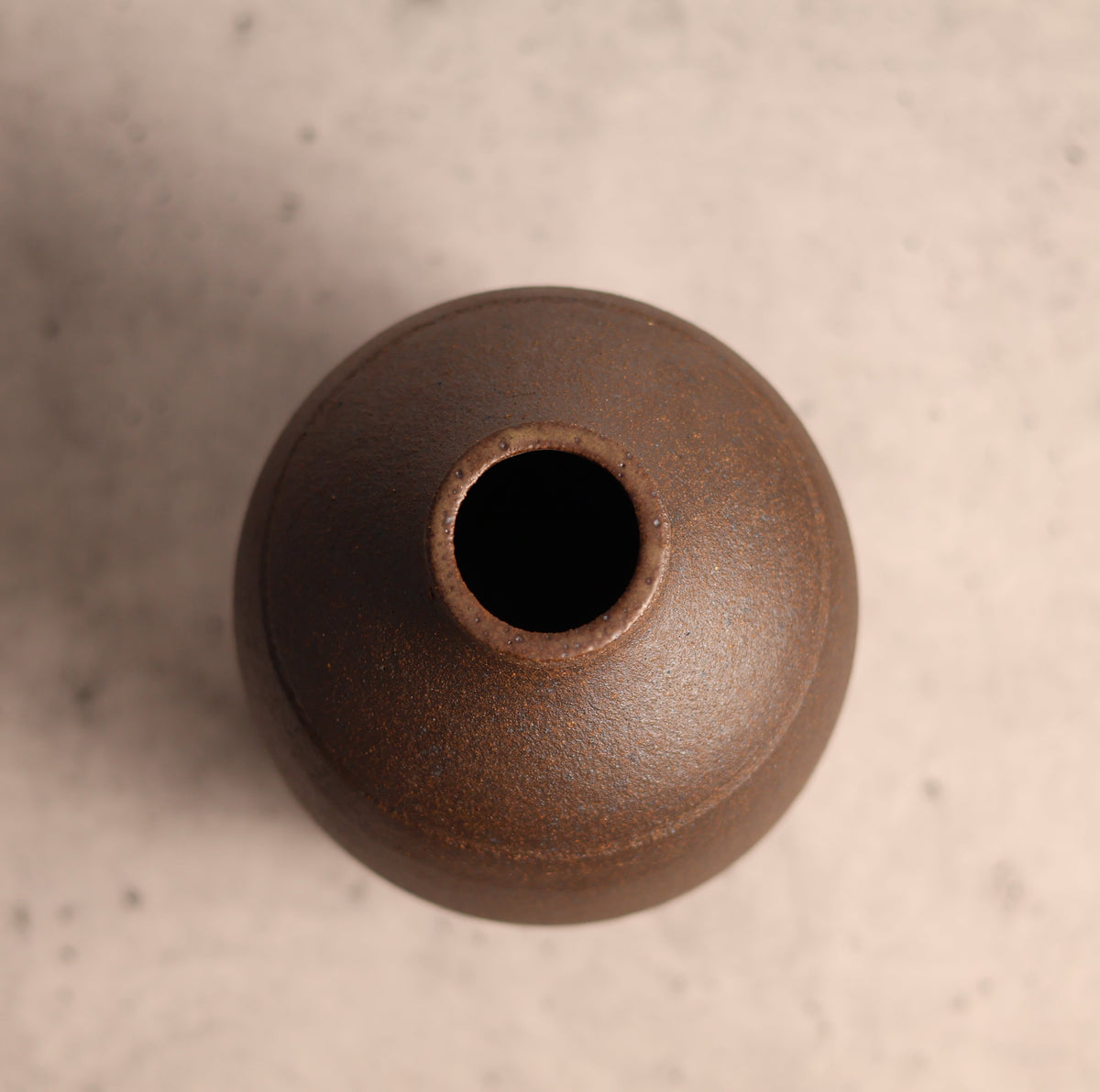 Dark Brown - Vase 5
