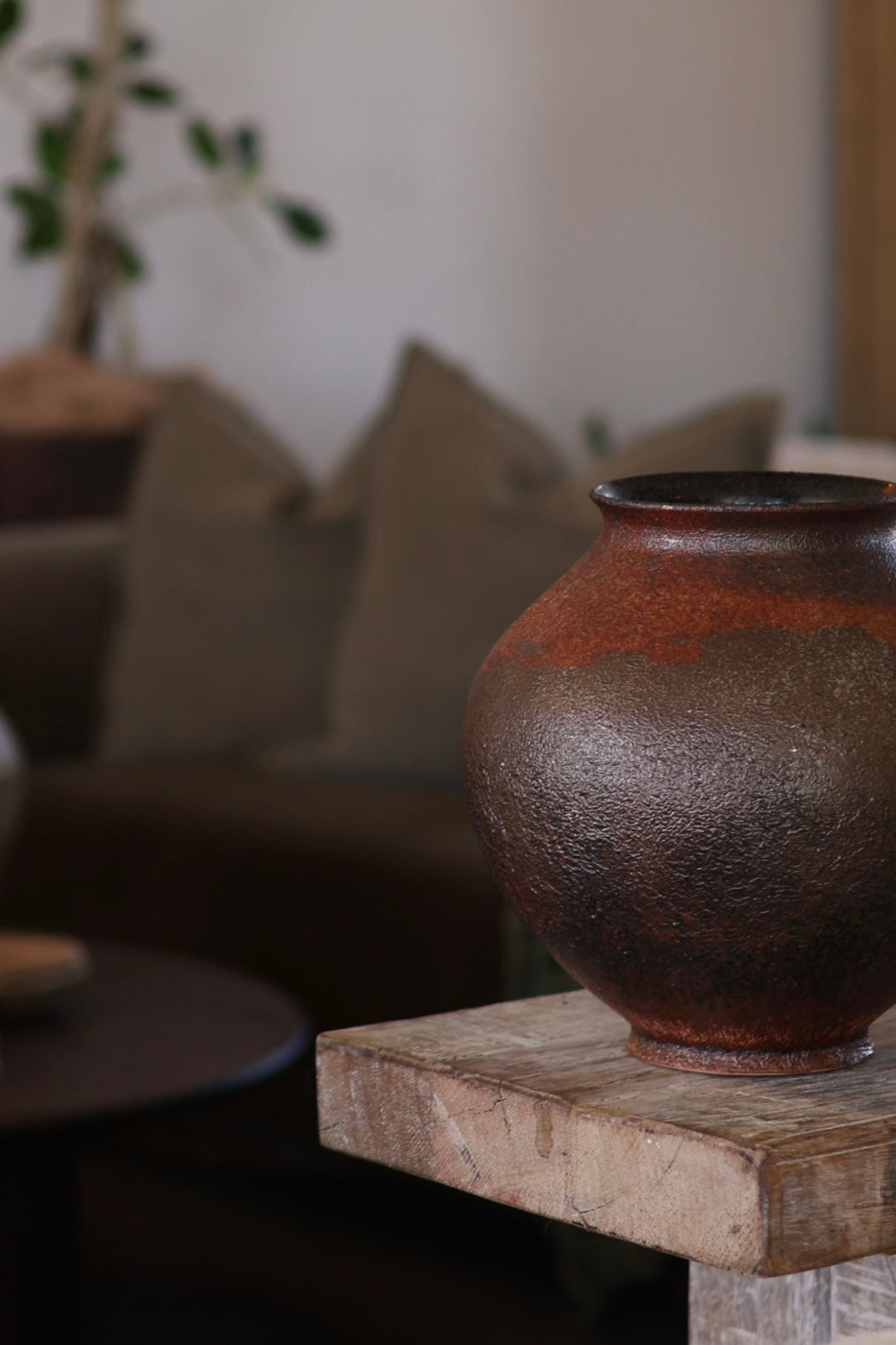 Magma Vase