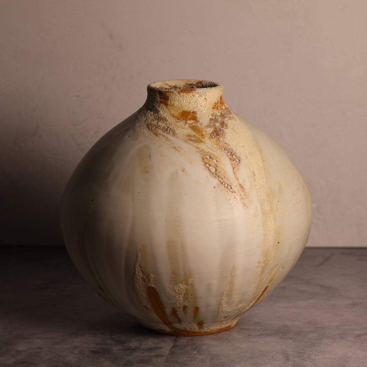 Artifact Vase 4