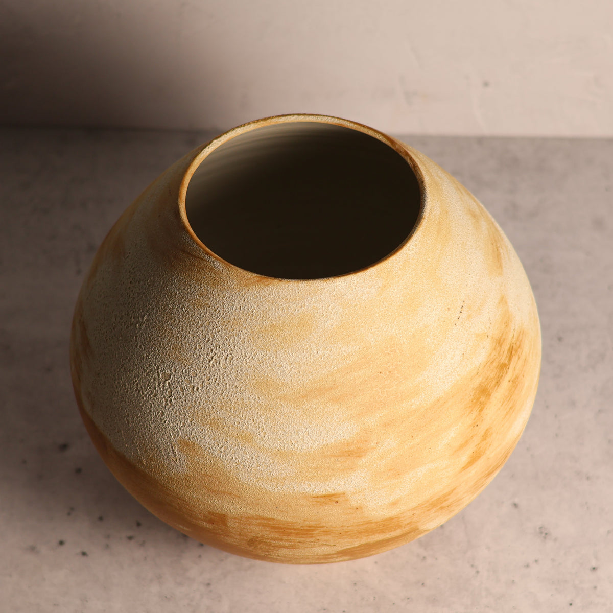 Artifact Vase 3