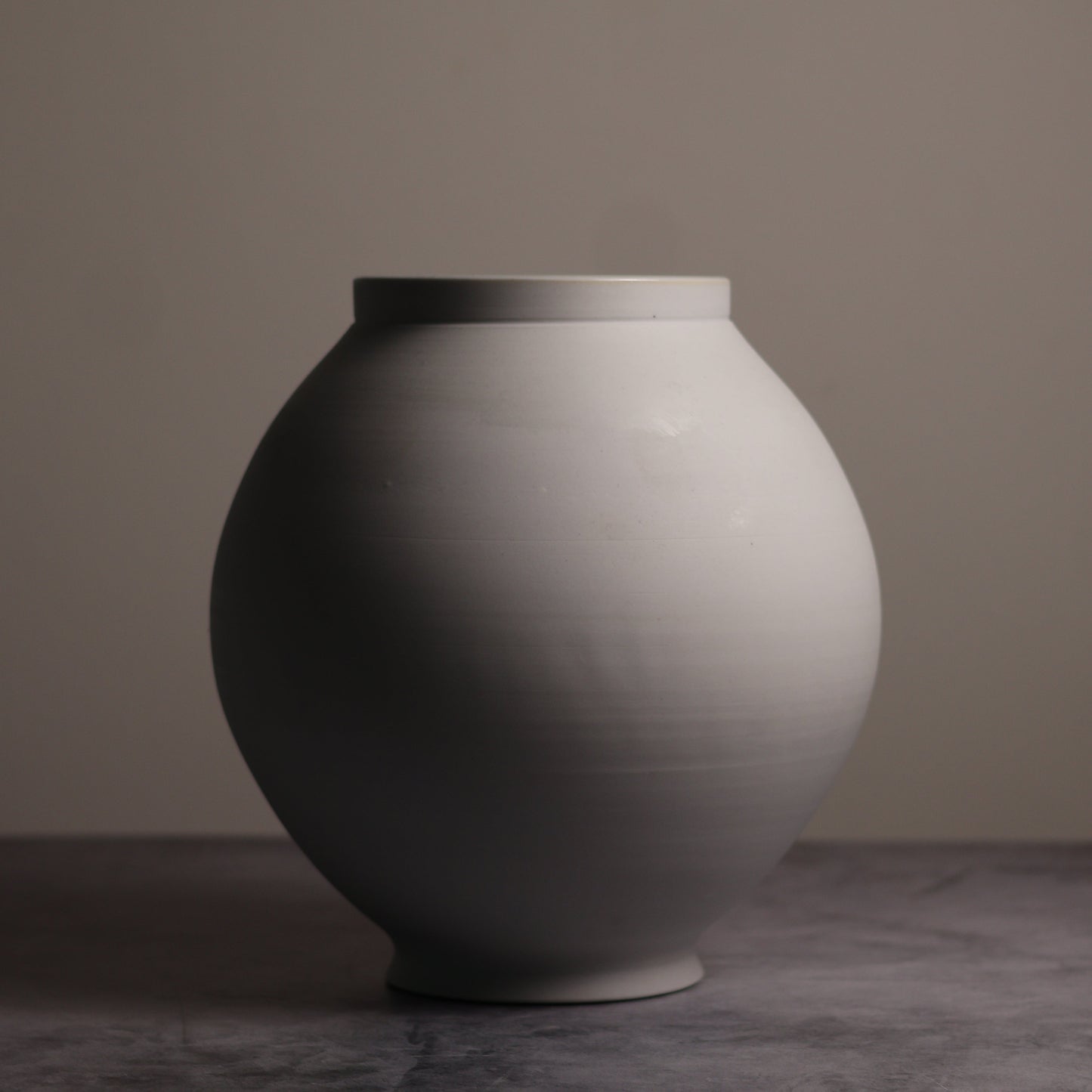 Porcelain Vase 4