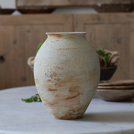 Artifact Vase 8