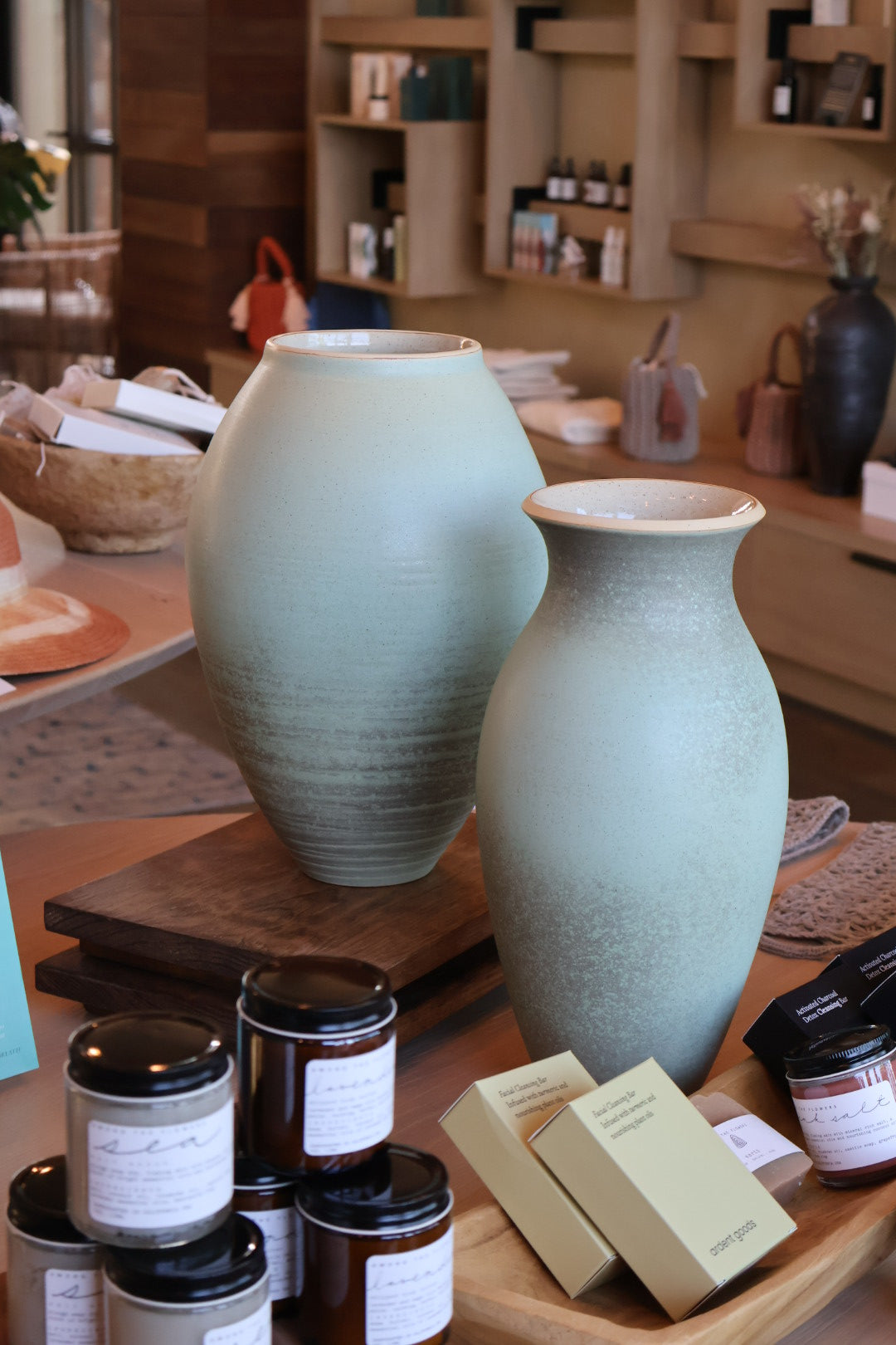 CA Vase 5