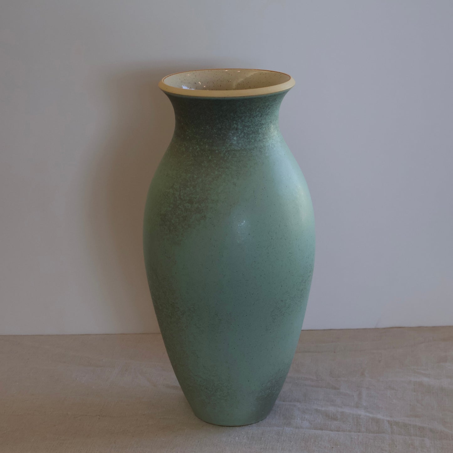 CA Vase 5