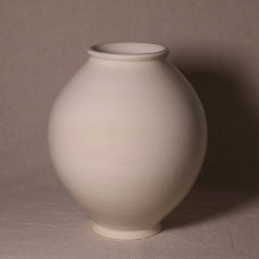 Gloss Vase 2