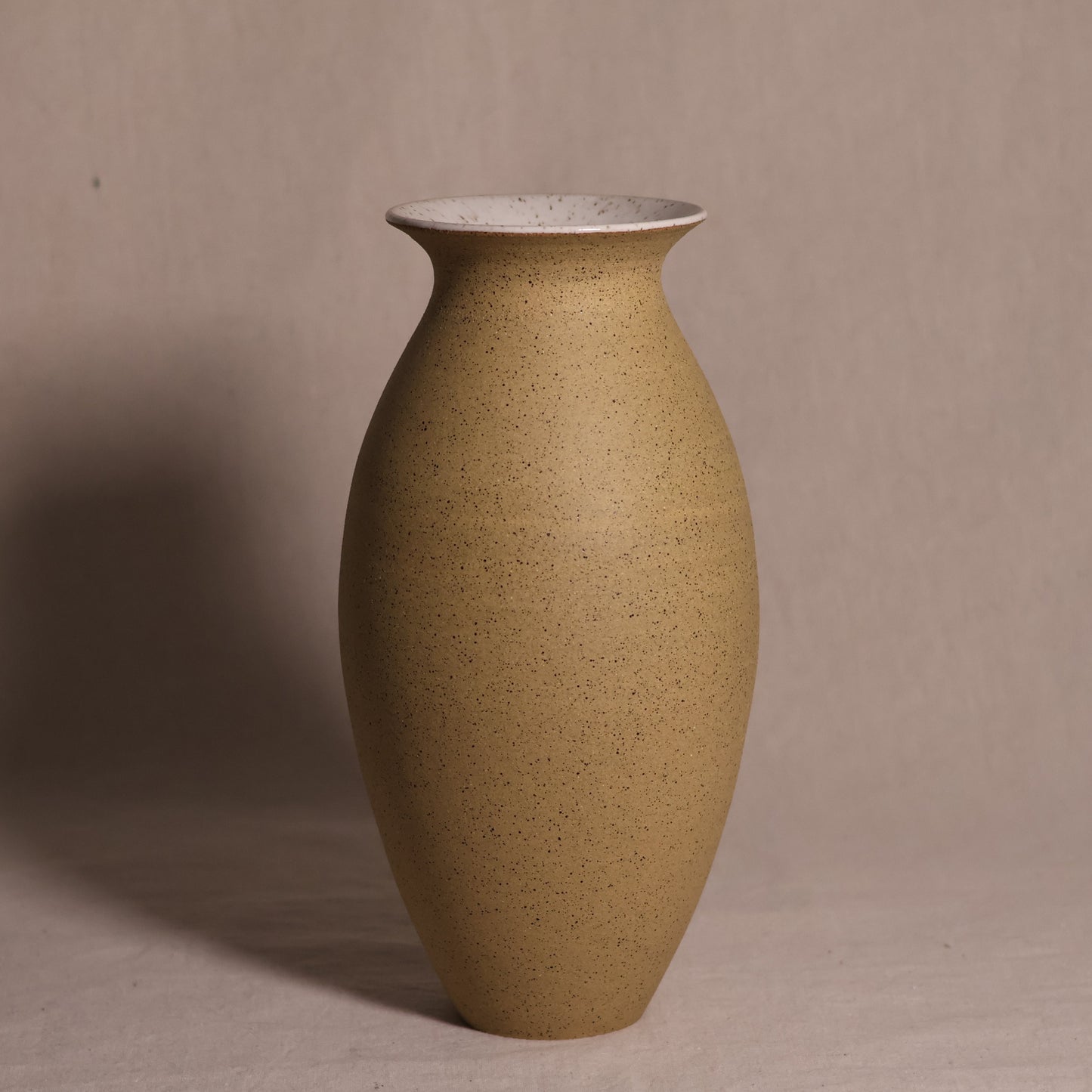 Speckled Vase 1