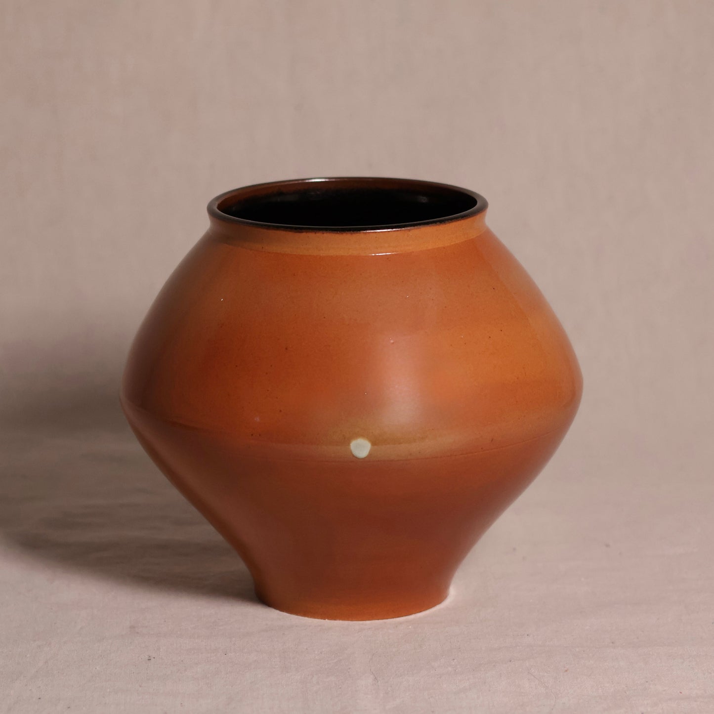 MD Shino Vase 1